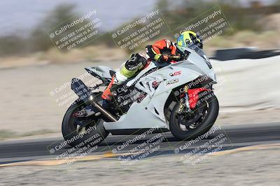 media/Oct-30-2025-Racers Edge (Thu) [[dabbdaf680]]/3-B Group/Session 5 (Turn 6)/